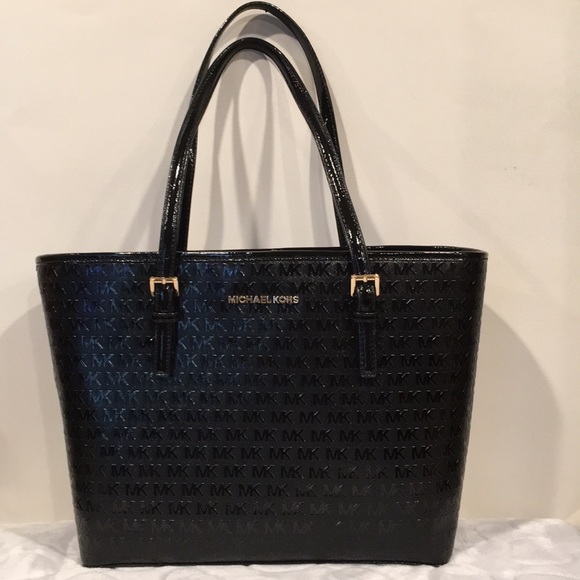 NWT Michael Kors monogram carry all tote - Picture 2 of 8